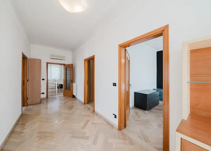 Hulu * Villa Cameroni